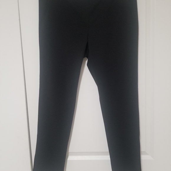Black pants - Picture 3 of 5